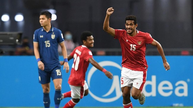 Gelandang Timnas Indonesia, Ricky Kambuaya, mengomentari sosok Shin Tae Yong sebagai pelatih Timnas Indonesia.