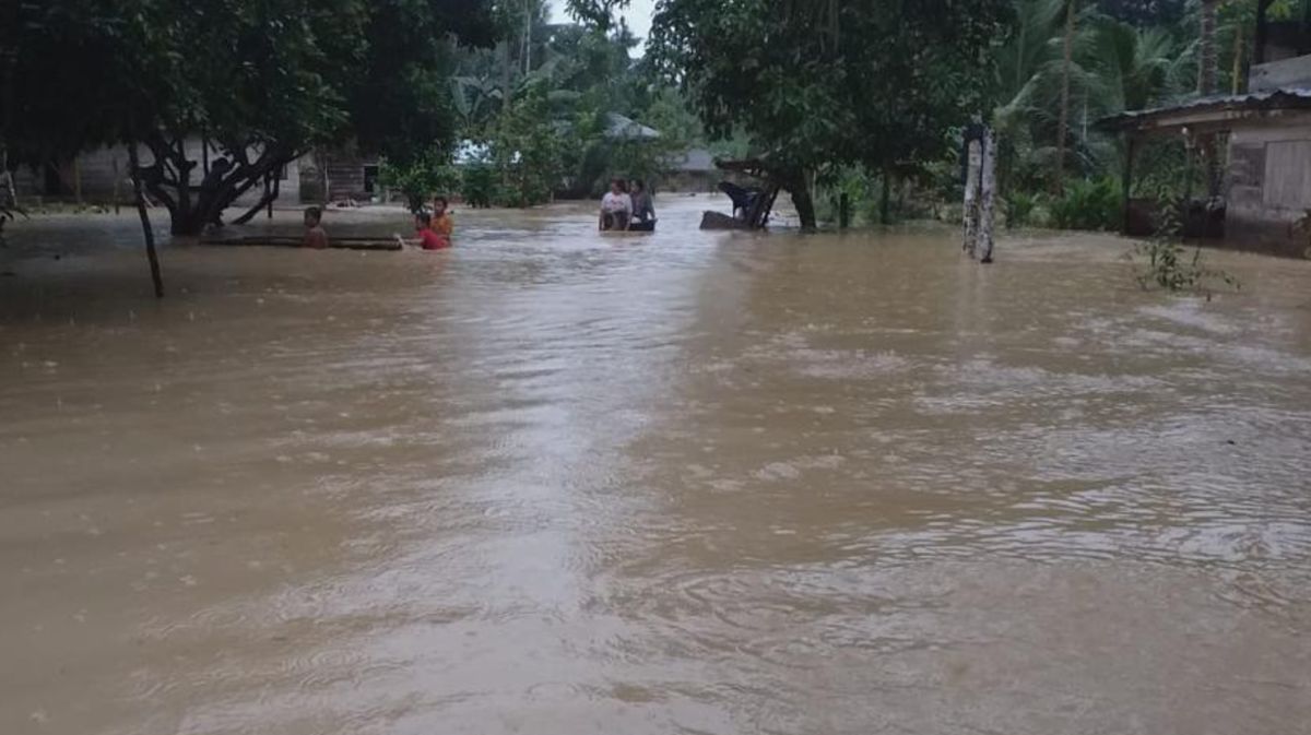 Banjir Sedada Orang Dewasa di Solo Gara-gara Hujan Deras