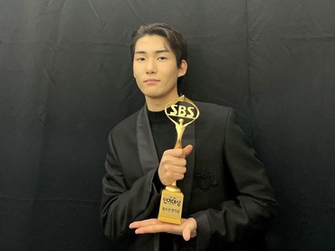 Sukses di 'Racket Boys', Tang Jun Sang Diincar Bintangi Drama Korea Baru