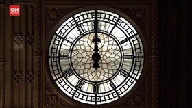 VIDEO: 3 Tahun Bisu, Big Ben Kembali Berdentang Sambut Tahun Baru 2022