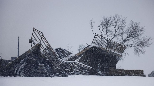 FOTO: Kebakaran Hutan Hanguskan 1.000 Rumah di Colorado AS