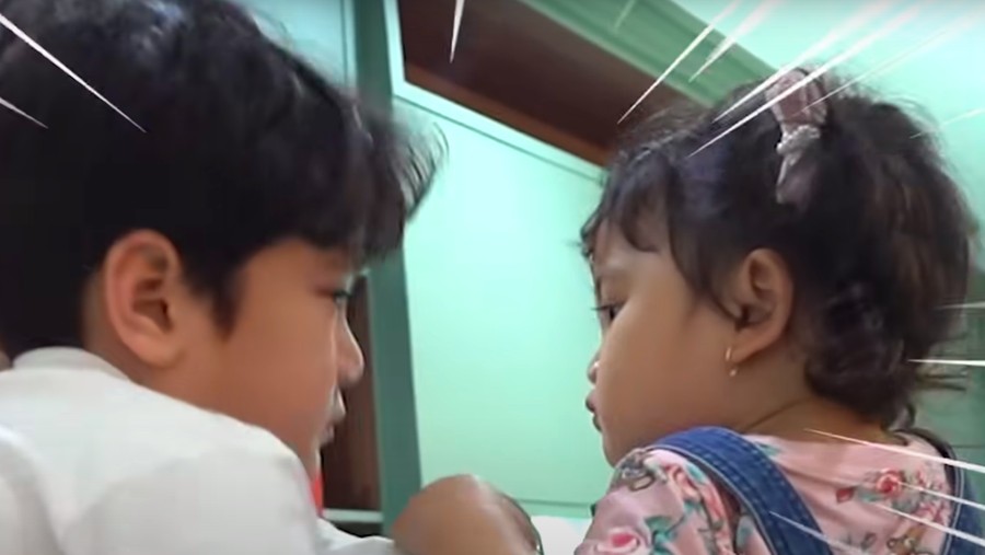 Rafathar Ahmad dan Thania Onsu