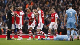 Arsenal Cetak Rekor 100 Kartu Merah di Liga Inggris