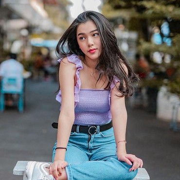 7 Potret Gabriella Ekaputri Sahabat Hanggini yang Disebut Makan Teman