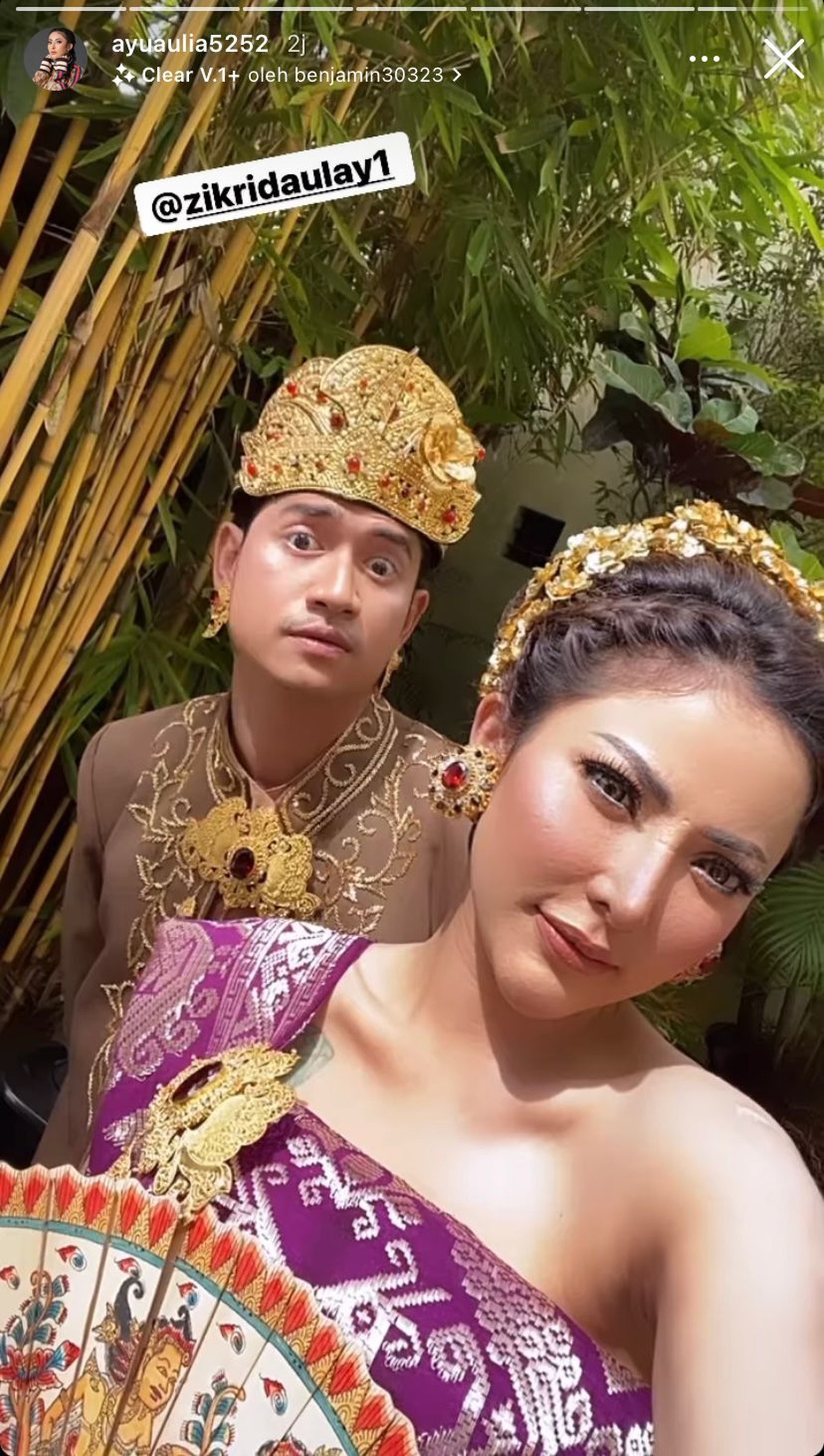 Zikry Daulay dan Ayu Aulia baru-baru ini jadi sorotan usai kepergok bermesraan di sebuah acara di Bali&period; Yuk intip potret mereka&excl;