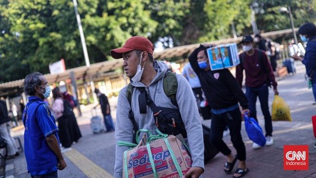 FOTO: Arus Balik Libur Natal dan Tahun Baru