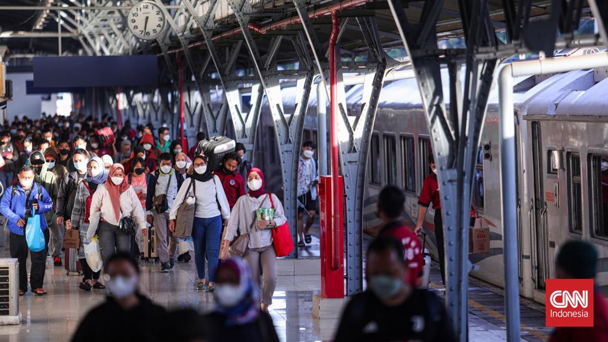 FOTO: Arus Balik Libur Natal dan Tahun Baru