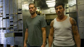 Sinopsis Brick Mansions, Tayang di Bioskop Trans TV Malam Ini
