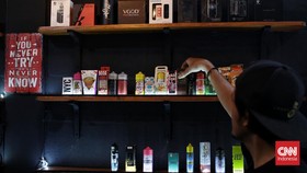 FOTO: Tahun Baru, Harga Rokok Pun Baru