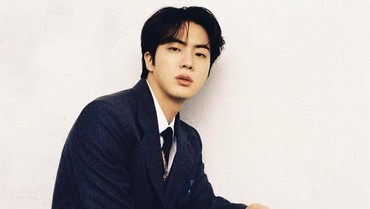 img-title Perban Besar di Tangan Jin BTS Bikin ARMY Korea Cemas dan Lemas