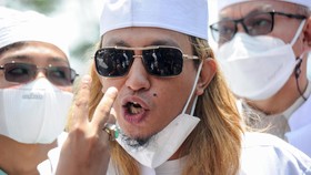 img-title Bahar bin Smith Cap Haikal Hassan dan Prabowo Pengkhianat