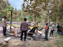 Pasutri di Sultra Dituding Punya Ilmu Hitam Parakang, Rumahnya Dibakar Warga