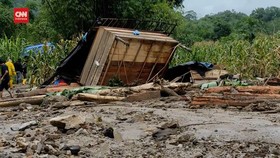VIDEO: 7 Rumah Hilang Disapu Banjir Bandang