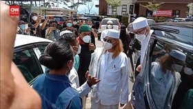 VIDEO: Bahar Bin Smith Penuhi Panggilan Polda Jabar