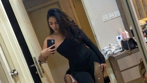 Terjerat Prostitusi, 8 OOTD Cassandra Angelie Pakai Barang Mewah ...
