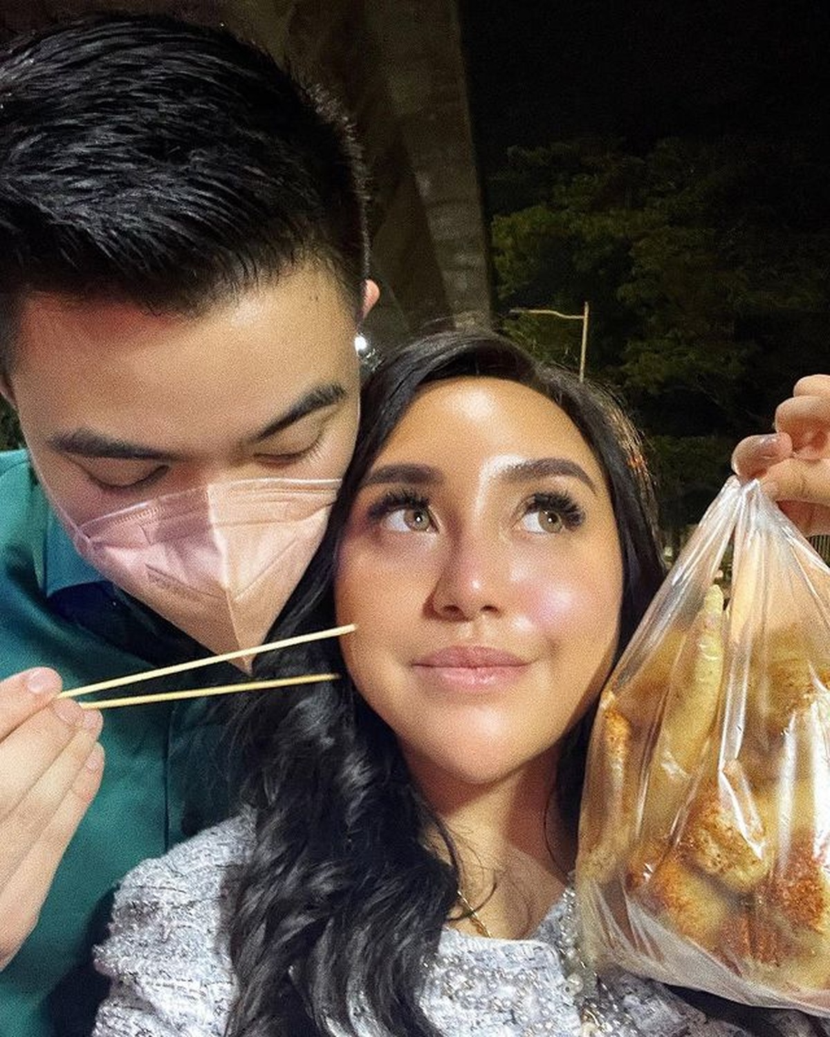 Salmafina Sunan akan kembali ke Bali dan terpisah dengan Greivance Lumoindong untuk sementara&period; Yuk intip kebersaman mereka sebelum LDR&excl;