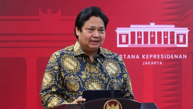 Menteri Koordinator Bidang Perekonomian Airlangga Hartarto optimis, permintaan domestik akan membaik, seiring aktivitas ekonomi yang akan semakin menggeliat.