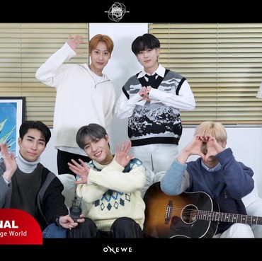 Lirik Lagu Universe_ - ONEWE