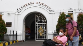 Eijkman Dilebur, Eijkman Babak Belur
