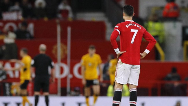 Bintang Manchester United Cristiano Ronaldo diprediksi bisa cetak 25 gol jika saat ini bermain untuk Manchester City.