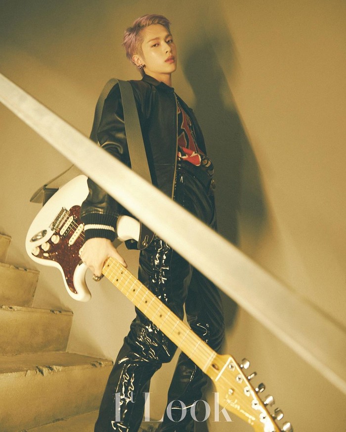 Baru melangsungkan debut selama sebulan, grup band JYPE ini pun sukses raih prestasi mengesankan, Beauties. Salah satunya, music video 'Happy Death Day' yang sukses menembus angka 10 juta penonton di YouTube. / Foto: Yoon Ji Yong/1st Look Korea