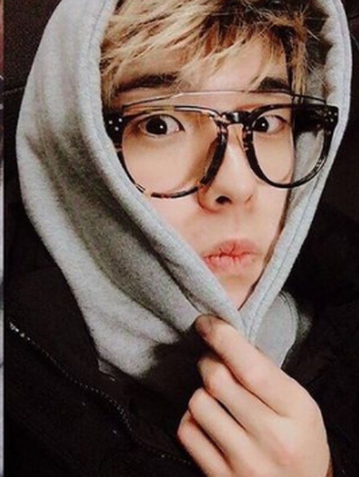 Bersama anggota DAY6 lainnya, Jae aktif berpartisipasi dalam memproduksi lagu-lagu di dalam album yang mereka rilis juga, Beauties./ Foto: instagram.com/day6kilogram