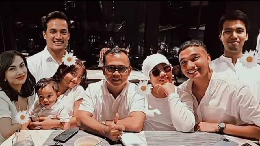 Fuji dan Keluarga