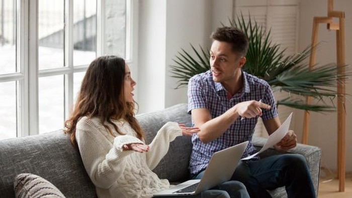 Biar Nggak Berlarut-Larut, Perhatikan 4 Trik Ini Saat Adu Argumen