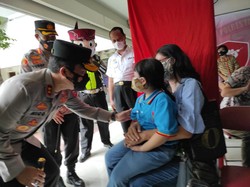 Vaksin Booster Ilegal Beredar di Surabaya