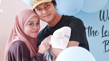 PROSES PERSALINAN LESTI KEJORA