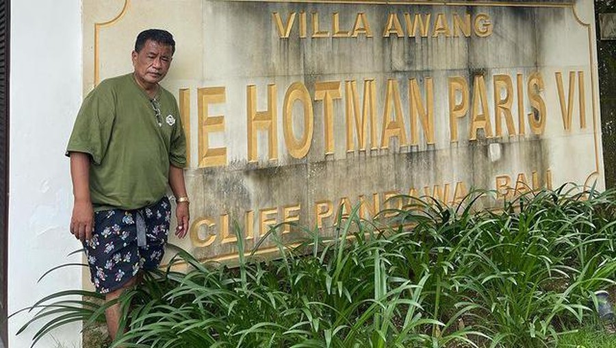 Penampilan terbaru Hotman Paris dengan wajah lesu dan tubuh kurus menjadi sorotan. Yuk kita intip potretnya!