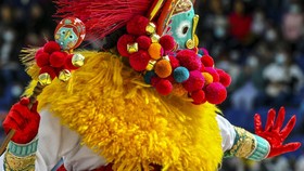 FOTO: Warna-warni Karnaval Hitam dan Putih di Kolombia