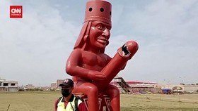 VIDEO: Penis Patung Lambang Kesuburan di Peru Dirusak