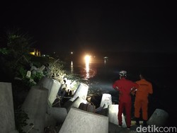 Tim SAR: Lokasi 4 Wisatawan Hanyut di Pantai Glagah Area Terlarang Kunjungan