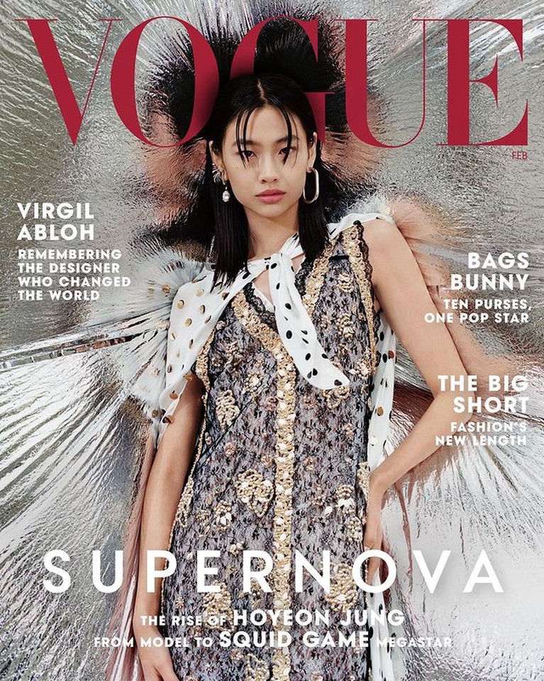 7 Potret Cantik Jung Ho Yeon Squid Game jadi Model Sampul Majalah VOGUE Usai membintangi 'Squid Game', nama Jung Ho Yeon semakin melejit hingga tampil jadi sampul majalah VOGUE. Yuk intip potretnya!