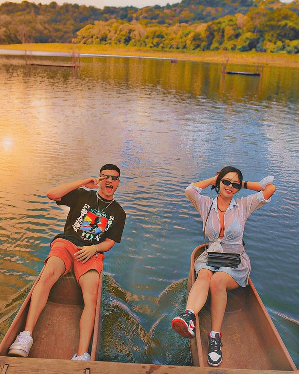 7 Potret Fadly Faisal dan Kekasih