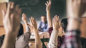 7 Guru Besar FEB Unhas Mundur Usai Berselisih dengan Dekan