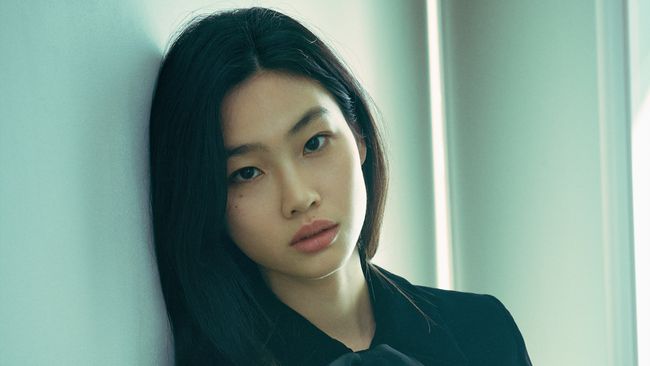 Aktris dan model Jung Ho-yeon mengaku terkejut setelah masuk nominasi Screen Actors Guild (SAG) Awards 2022.