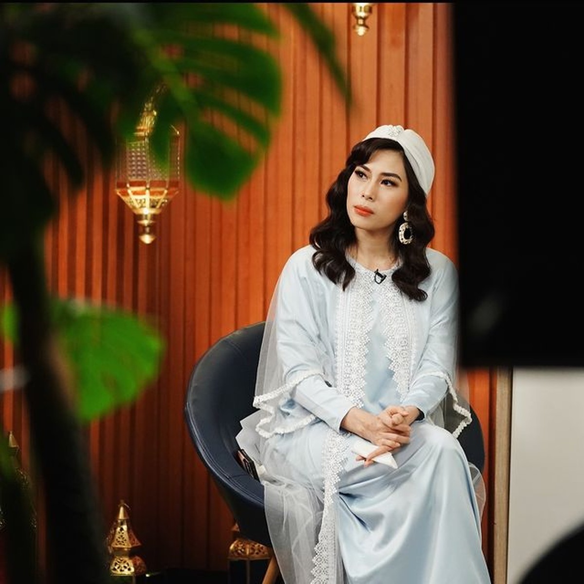 Anya Dwinov aktris hits era 90-an membuat pengakuan mengejutkan tak ingin memiliki anak&period; Yuk intip potret terbarunya&excl;