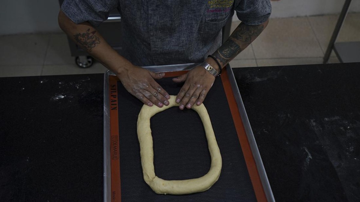 FOTO: Rosca de Reyes, Tradisi Roti Manis Jelang Perayaan Epifani