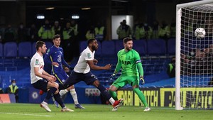 FOTO: Gasak Tottenham, Chelsea Dekati Final Piala Liga FOTO: Gasak Tottenham, Chelsea Dekati Final Piala Liga