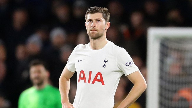 Chelsea menang 2-0 atas Tottenham Hotspur di Piala Liga Inggris (Carabao Cup), salah satunya lewat gol bunuh kocak dari Ben Davies.