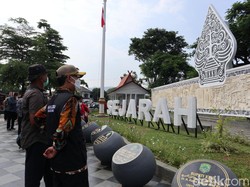 Menengok Relief Raksasa di Taman Sejarah Majalengka