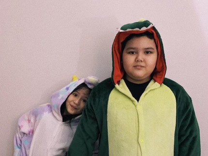 5 Potret Adik-adik Laura Anna Selepas Meninggalnya Sang Kakak, Janos Paling Berduka