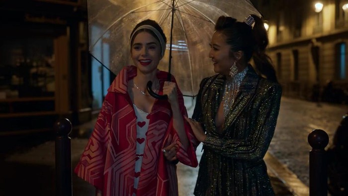 Makin Stylish, Simak Deretan Busana Paling Mencuri Perhatian di Episode 5 'Emily in Paris'
