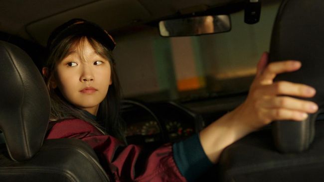 Sinopsis Special Delivery tayang 19 Januari di bioskop menceritakan Park So-dam mengantarkan paket mencurigakan yang membuatnya masuk situasi berbahaya.