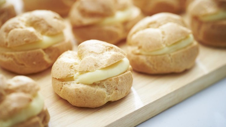 kue sus Cream puffs