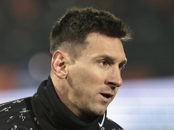 Terkait Status COVID-nya, Messi Dituduh Tak Hormati Pochettino