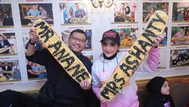 img-title Reaksi Anang Saat Ashanty Berhijab Disorot, Celoteh Arsy Bikin Netizen Kepo