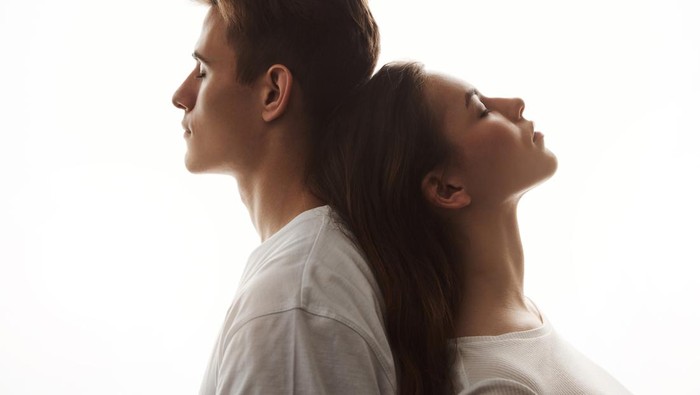 Kerap Butuh Personal Space, 4 Zodiak Ini Kemungkinan Besar Betah LDR